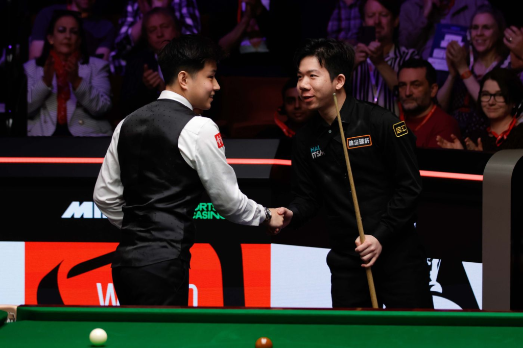 Resultados do campeonato mundial de snooker de 2025: as estrelas sob pressão